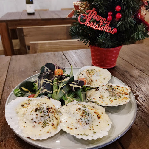 Comentarii opinii despre Overworked Gastrobar