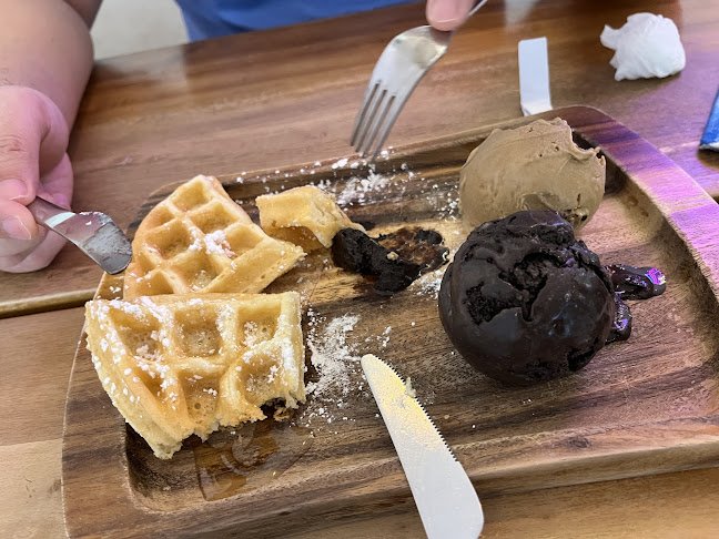 Grin Affair - Singapore