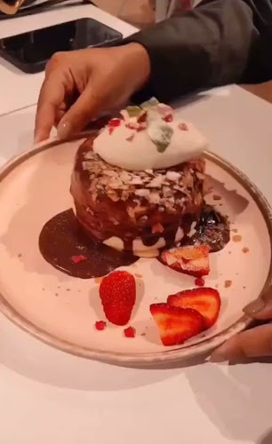 Fluff Stack (Tampines 1)