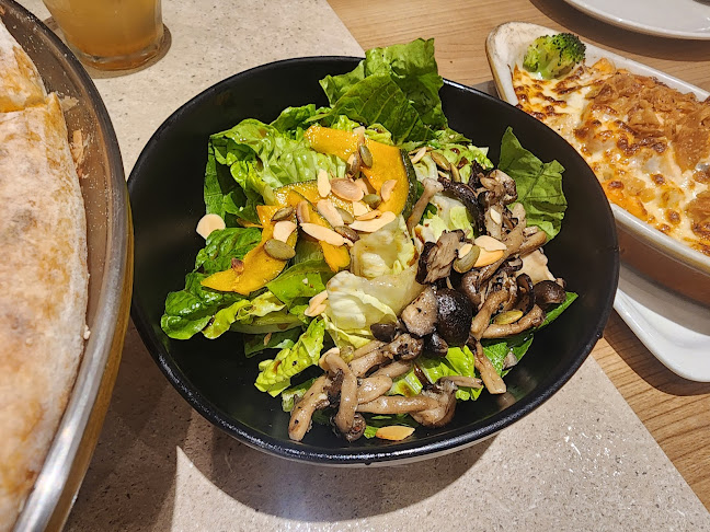 Jurong Gateway Rd, #01-11 50, Singapore 608549