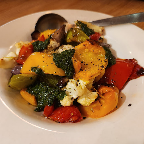 Comentarii opinii despre Mikey's Taverna