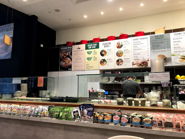 1 HarbourFront Walk, #01-113/114 Vivo City, Singapore 098585