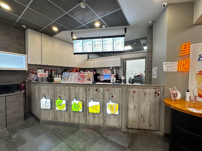 LiHO TEA @ Seletar Mall - Singapore