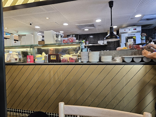 Kenny Rogers Roasters Express - Singapore