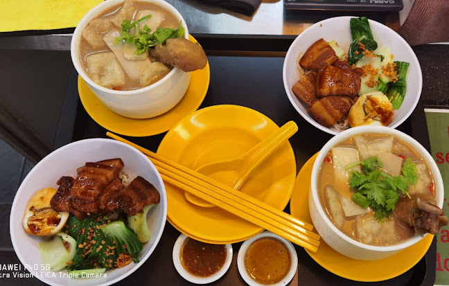 Chang Cheng Mee Wah - Singapore