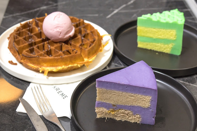 Comentarii opinii despre Kreme Cafe