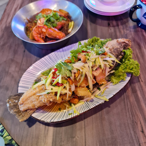 Comentarii opinii despre Suk's Thai Kitchen