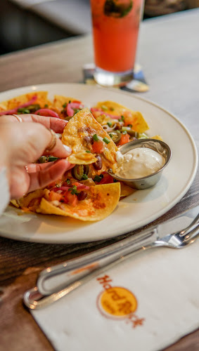 50 Cuscaden Rd, #02-01 Hpl House, Singapore 249724