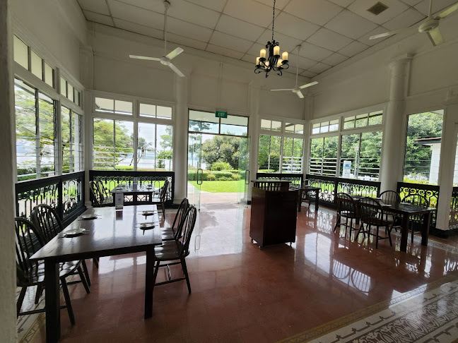 Sembawang Park, 117 Beaulieu Road, Singapore 759837