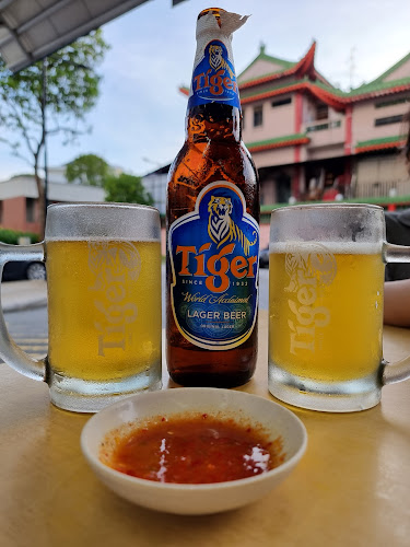 Wee's Family Coffee Shop (黄家咖啡店)