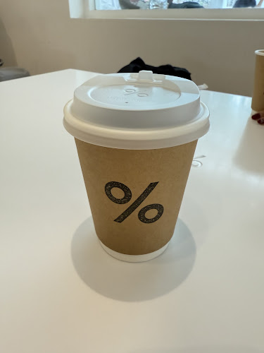 % Arabica Singapore Chip Bee Gardens