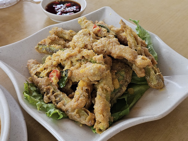 Wee's Family Coffee Shop (黄家咖啡店)