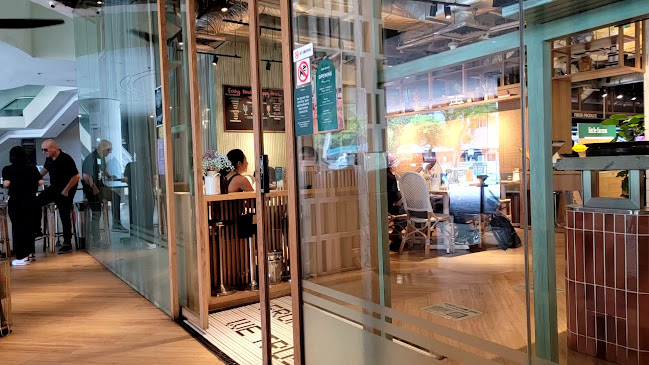 Little Farms Market, Valley Point (Grocery store)