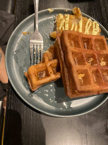 Good Waffles Good Bites - Hospitality and gastronomy