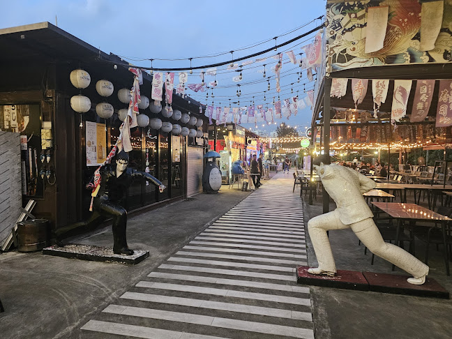 Punggol East Container Park - Hospitality and gastronomy