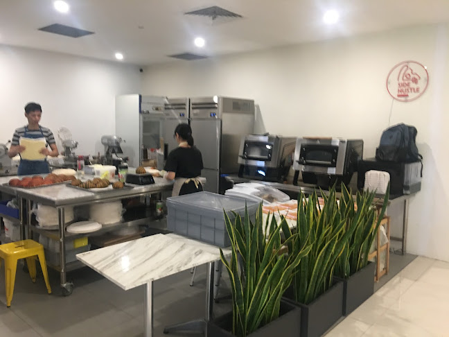 Side Hustle Pizzeria