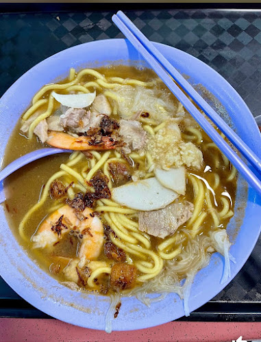 Traditional Famous Prawn Noodles - Singapore