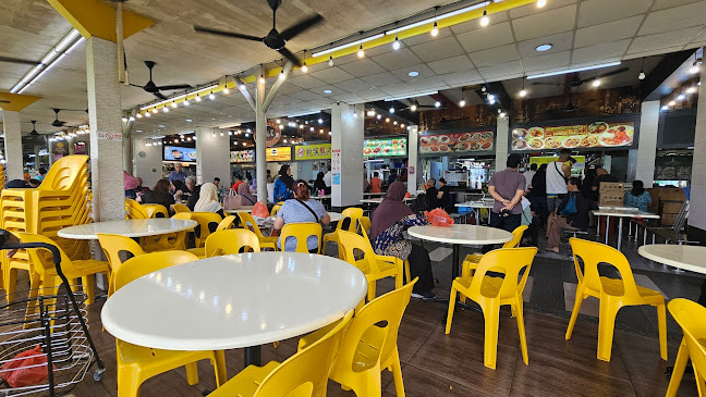 Latiffa Huri - Famous Nasi Lemak