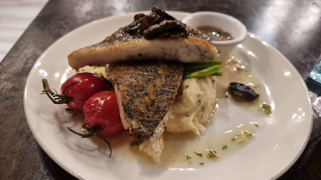 137 Telok Ayer St, #01-01, Singapore 068602