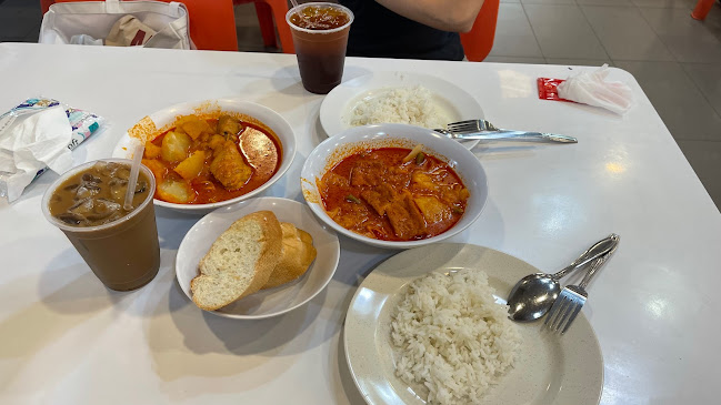 Na Na Curry - Hospitality and gastronomy