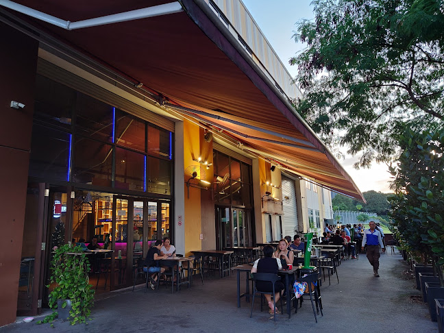 Comentarii opinii despre The Carpenters Bar