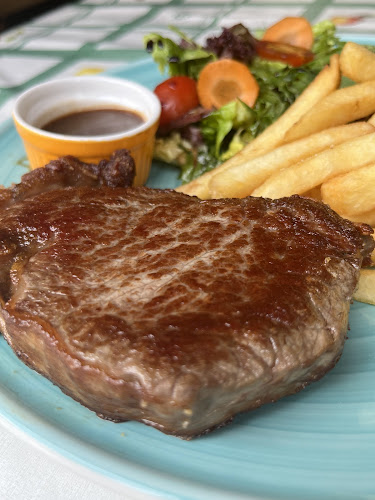 Bowen's Western - Hospitality and gastronomy