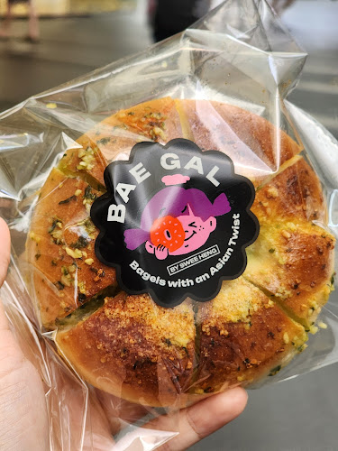 Comentarii opinii despre BAE.GAL