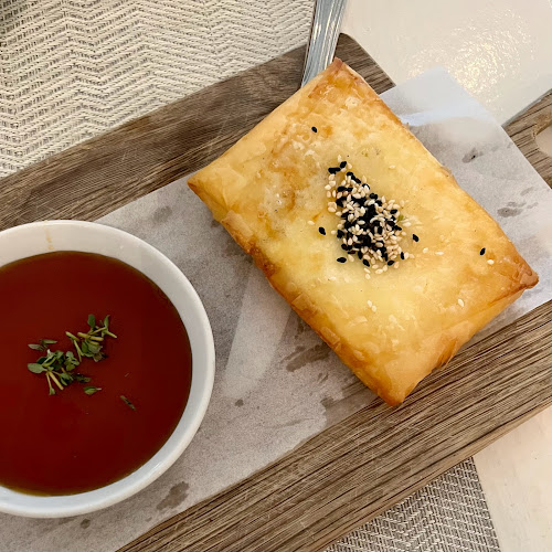 Opinii despre Alati Divine Greek Cuisine în Singapore - Hospitality and gastronomy