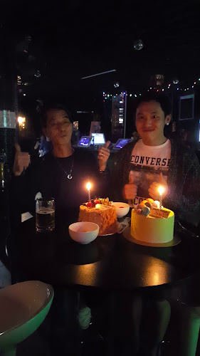 Blueberry Hill Pub & Cafe - Singapore