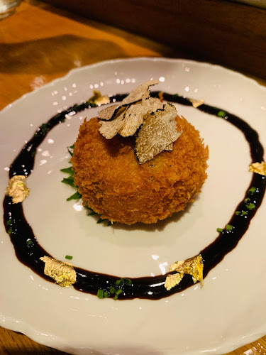 1 Orchard Blvd, #01-01/02 Camden Medical Centre, Singapore 248649