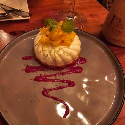 Comentarii opinii despre 13% Wine Bistro @Telok Ayer