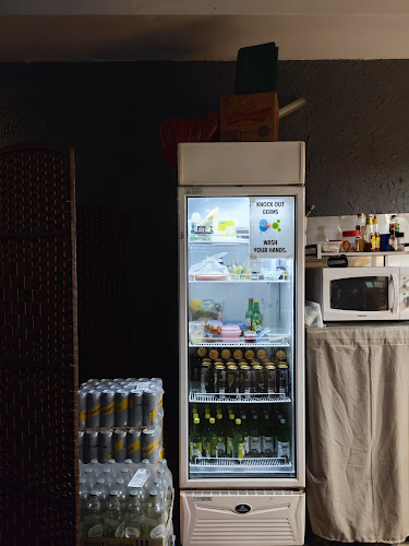 Comentarii opinii despre Cyclone Party Pub