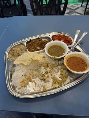 Ang Mo Kio Central Market & Food Centre - Hospitality and gastronomy