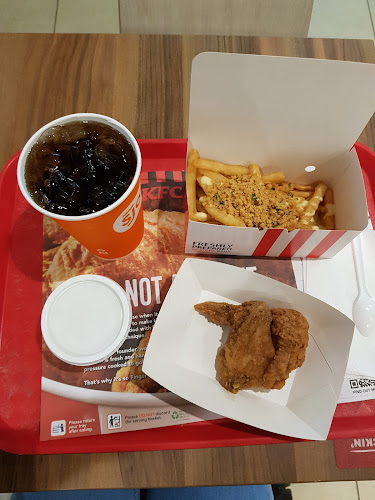 Opinii despre KFC Yew Tee Point în Singapore - Hospitality and gastronomy