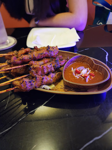 Daun Bistro - Singapore