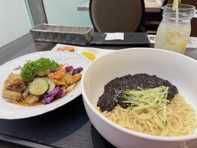 Hansang Korean Family Restaurant - Hospitality and gastronomy