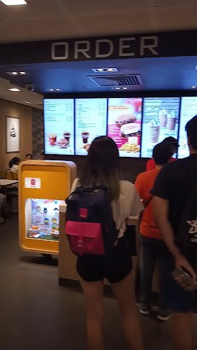 Opinii despre McDonald's Toa Payoh HDB Center în Singapore - Hospitality and gastronomy