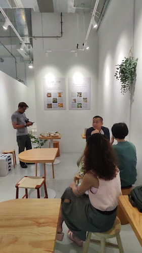 71 Oxley Rise, #01-01, Singapore 238698