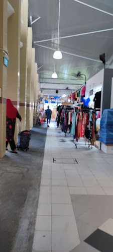 Mayflower Market and Food Centre Parking