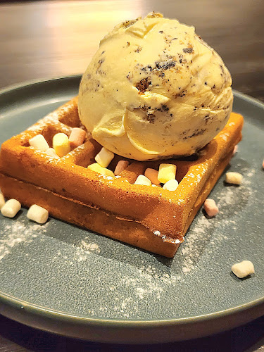 Opinii despre Good Waffles Good Bites în Singapore - Hospitality and gastronomy
