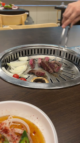 Ju Shin Jung Alexandra - Singapore