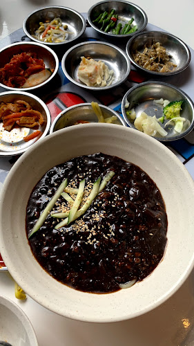 Comentarii opinii despre HoHo Korean Restaurant