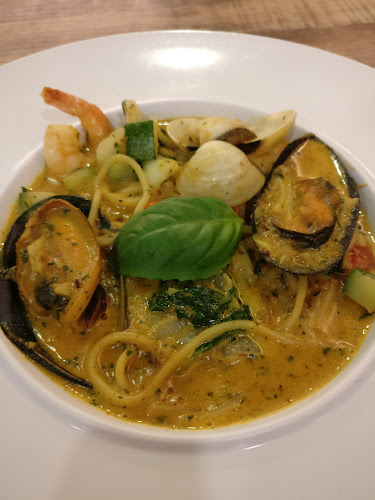 Comentarii opinii despre Tenderfresh Classic @ Cheong Chin Nam