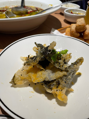 50 Jurong Gateway Rd, #B1-04 Jem, Singapore 608549