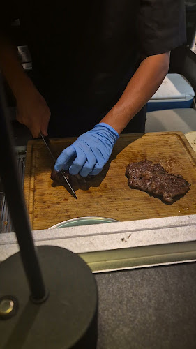 Comentarii opinii despre Fat Belly Steakhouse