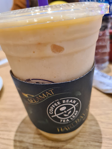 The Coffee Bean and Tea Leaf - AMK Hub - Hospitality and gastronomy