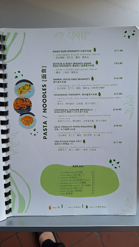 Opinii despre Escapade Vegetarian Cafe în Singapore - Hospitality and gastronomy