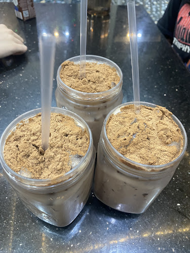 Comentarii opinii despre KNS SURIYA EATING HOUSE