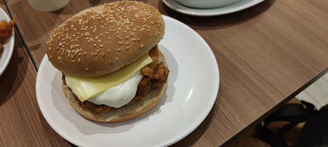 10 Eunos Rd 8, #01-148, Singapore 408600