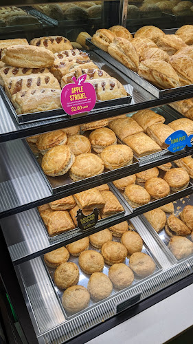 Polar Puffs & Cakes | Sengkang General and Community Hospitals - Hospitality and gastronomy